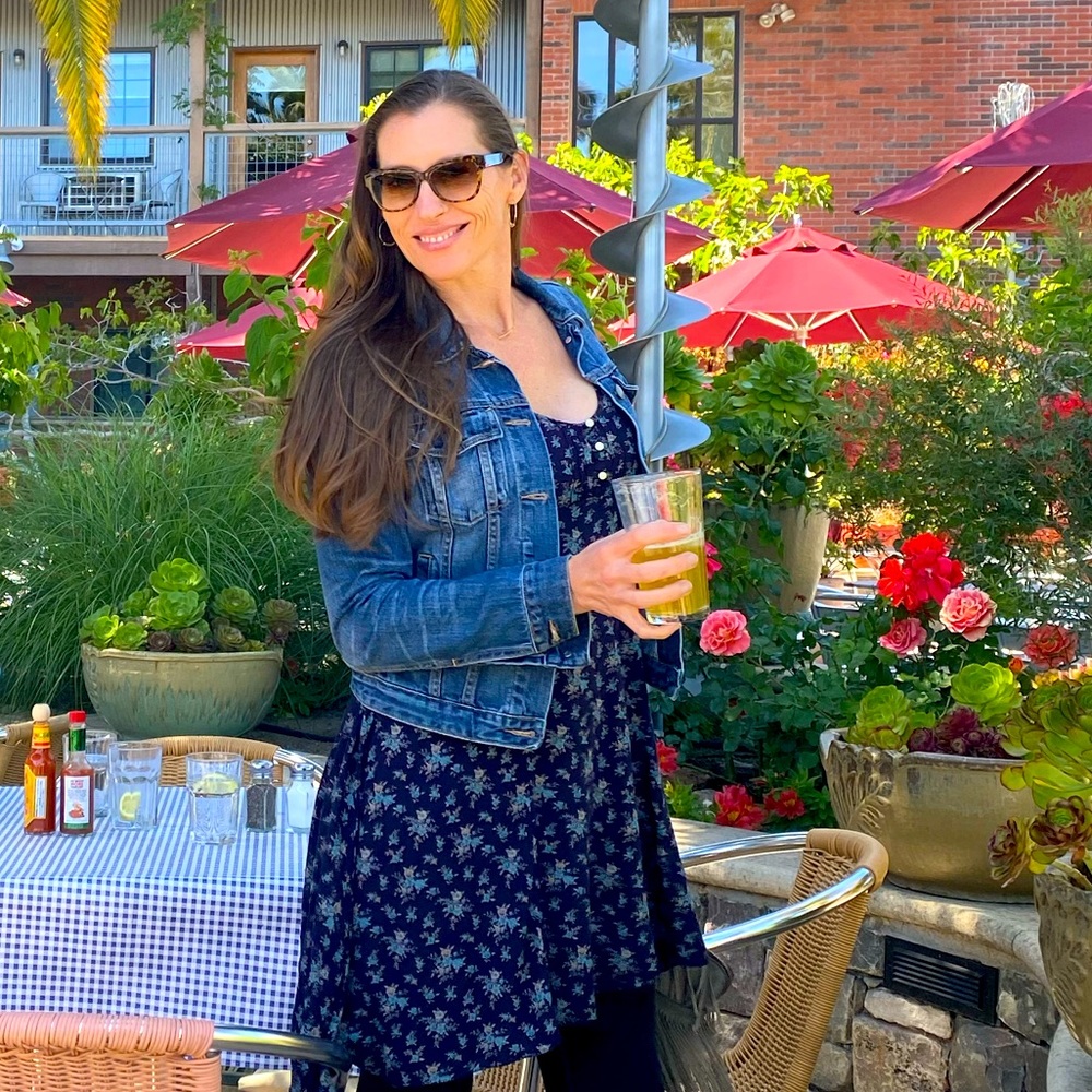 Meet your Posher, Alexina